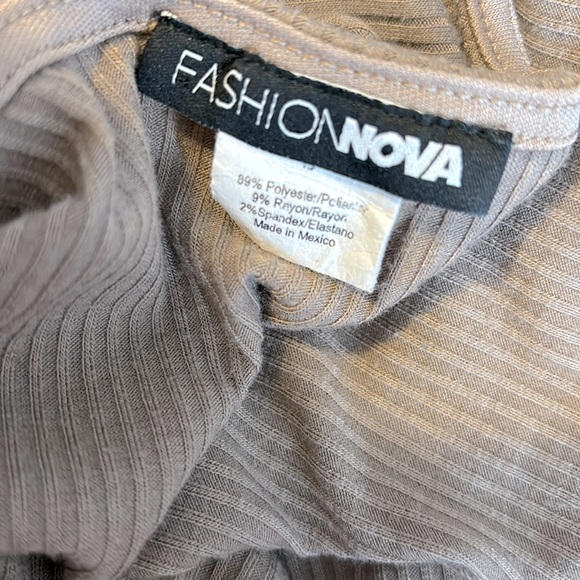 Fashion Nova top - Picture 5 of 5